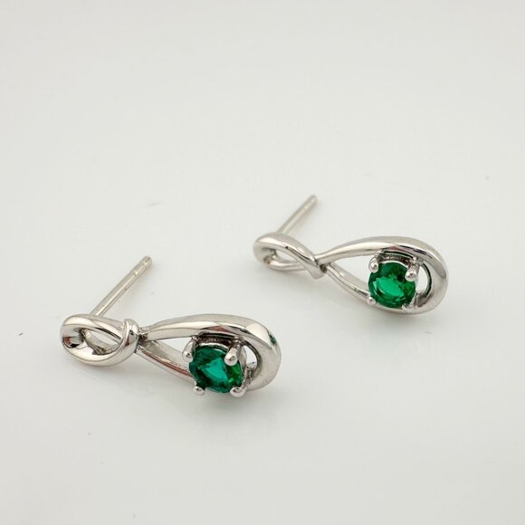 Beautiful Round Emerald Swoop Earrings in Sterling Silver - Picture 10 of 14